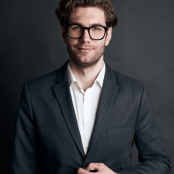 Valentin Business Portrait 4 Valentin Business Headshot 204 von 212