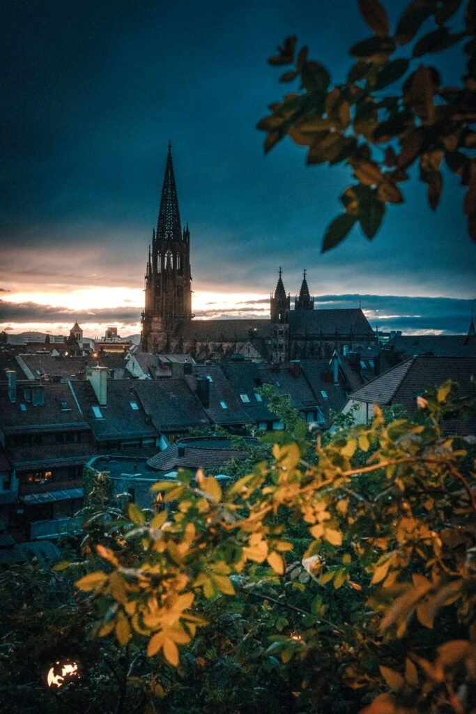 Dark Green City